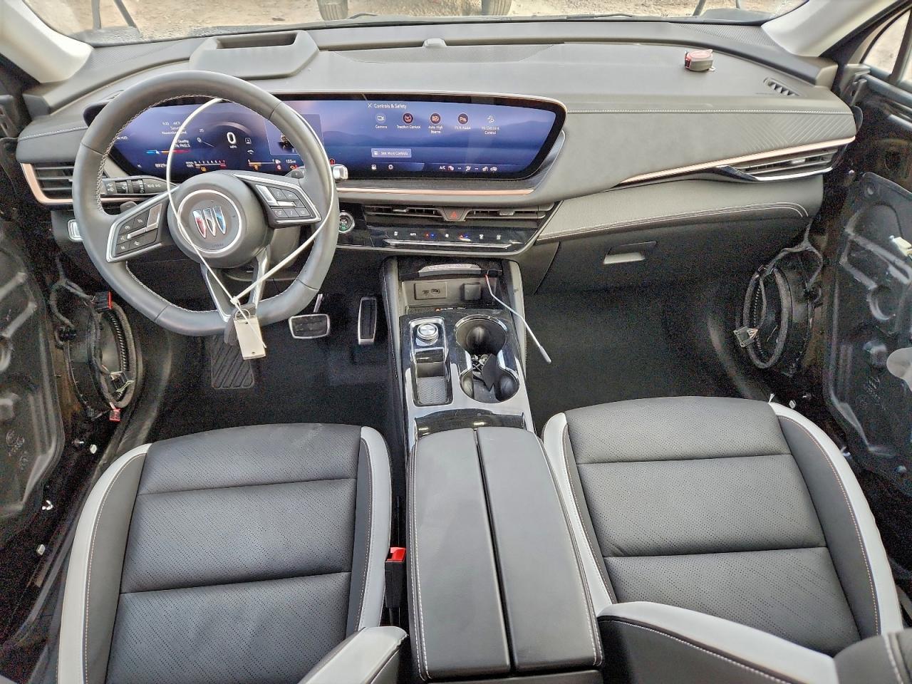 Buick Envision Essence Image 12