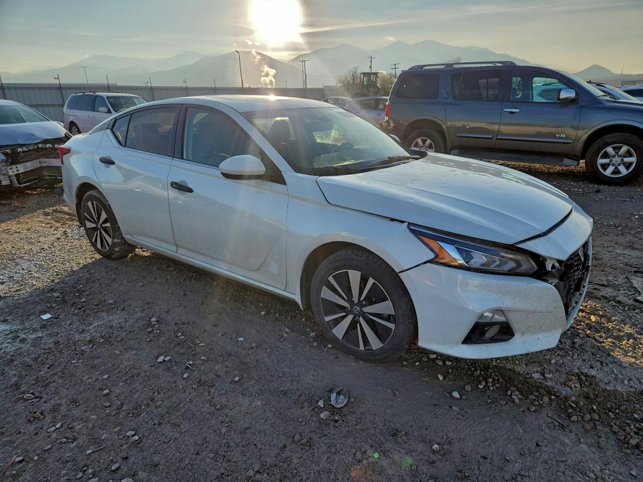 Nissan Altima Sv Image 3