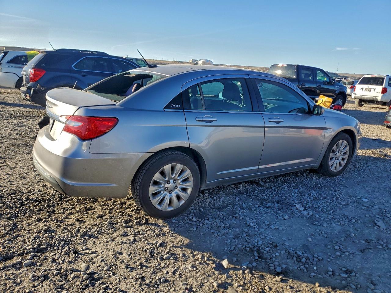 Chrysler 200 Lx Image 8