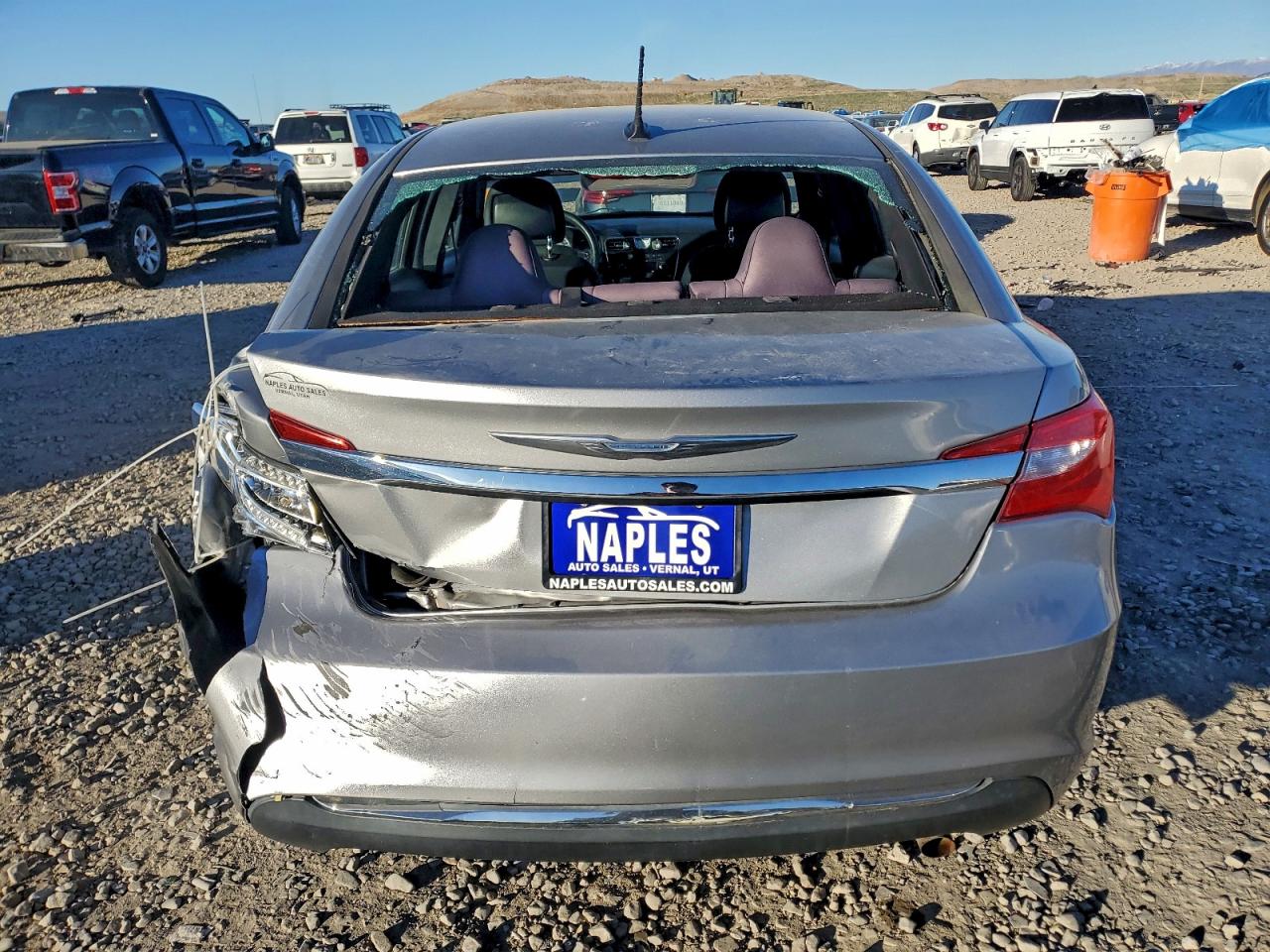 Chrysler 200 Lx Image 3