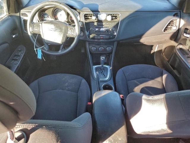 Chrysler 200 Lx Image 2