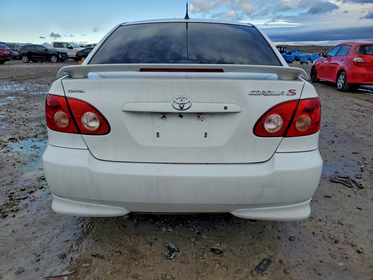 Toyota Corolla Ce Image 4