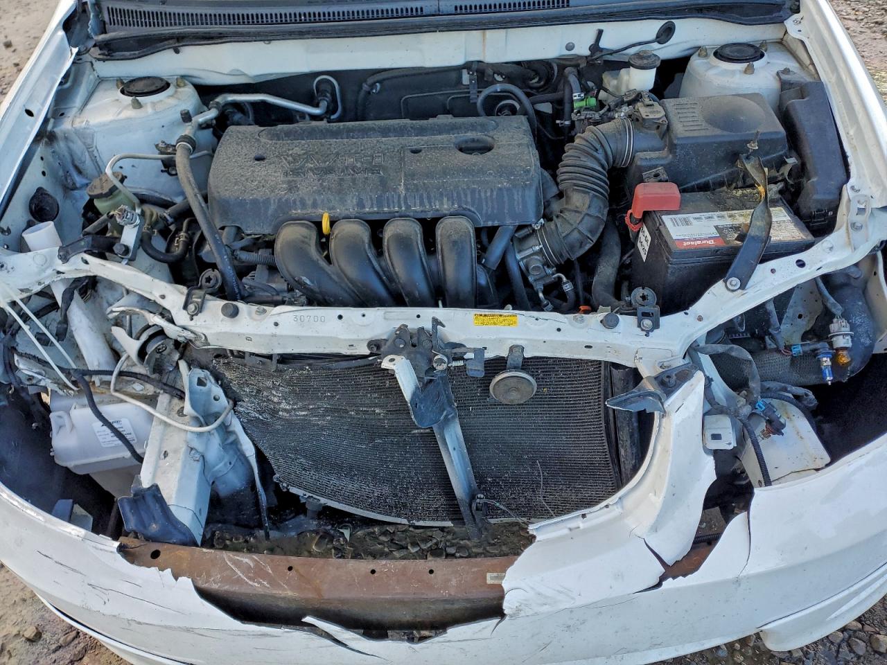 Toyota Corolla Ce Image 11