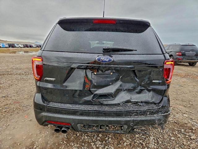 Ford Explorer Sport Image 6