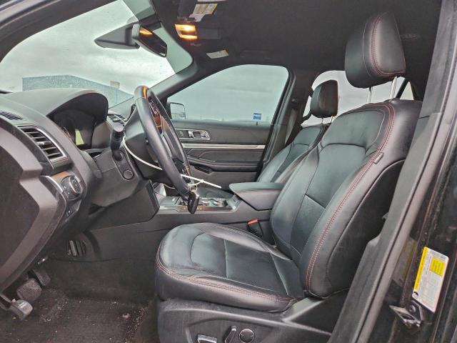 Ford Explorer Sport Image 4