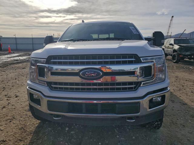 Ford F-150 Supercrew Image 3