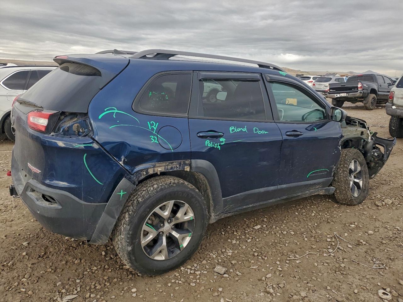 Jeep Cherokee Trailhawk Image 2