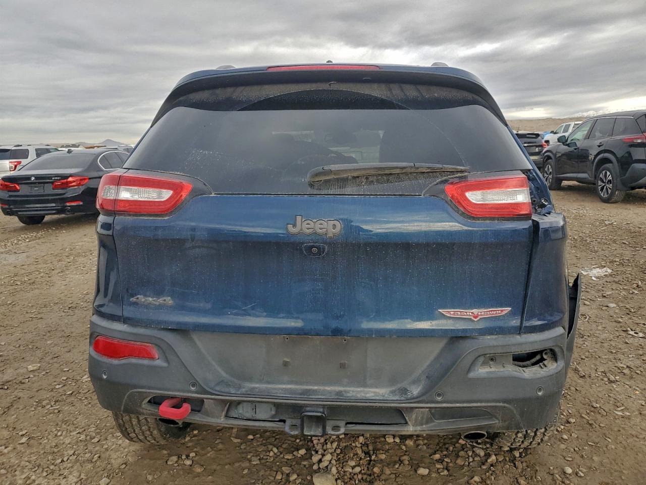Jeep Cherokee Trailhawk Image 6