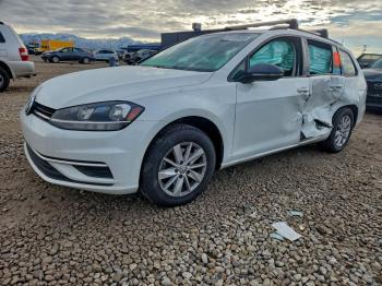  Salvage Volkswagen Golf