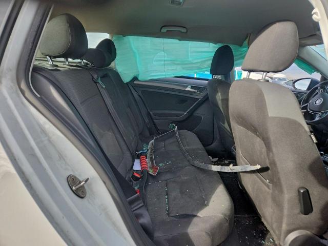 Volkswagen Golf S Image 7