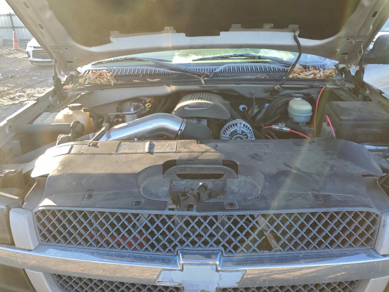 Chevrolet Silverado K1500 Image 12