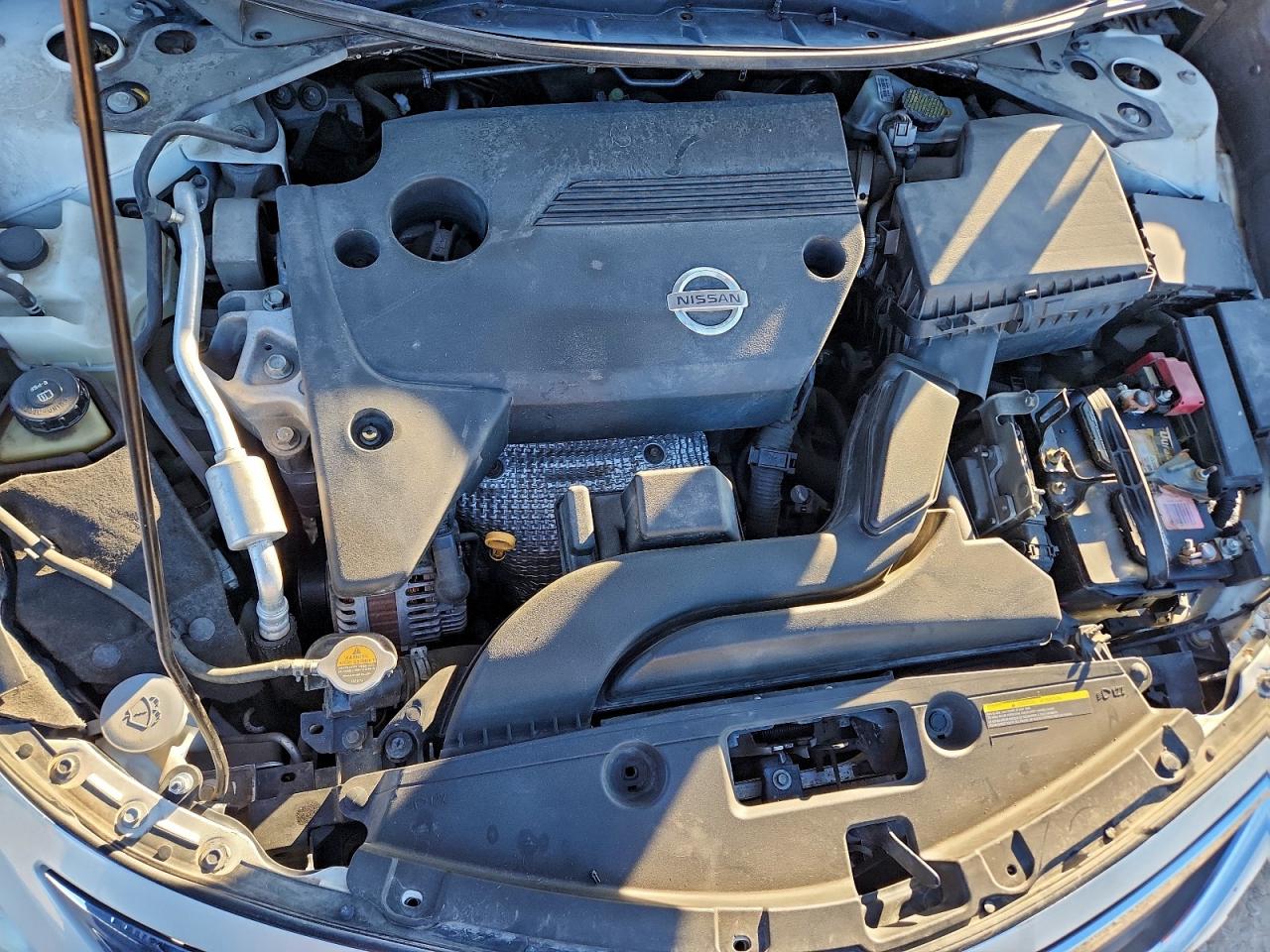 Nissan Altima 2.5 Image 9