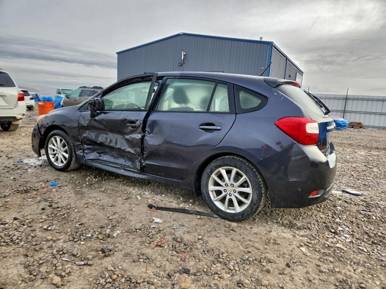 Subaru Impreza Premium Image 3