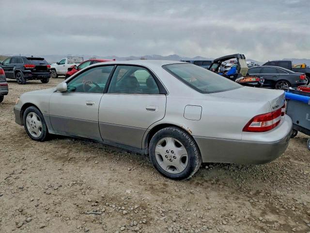 Lexus Es 300 Image 2