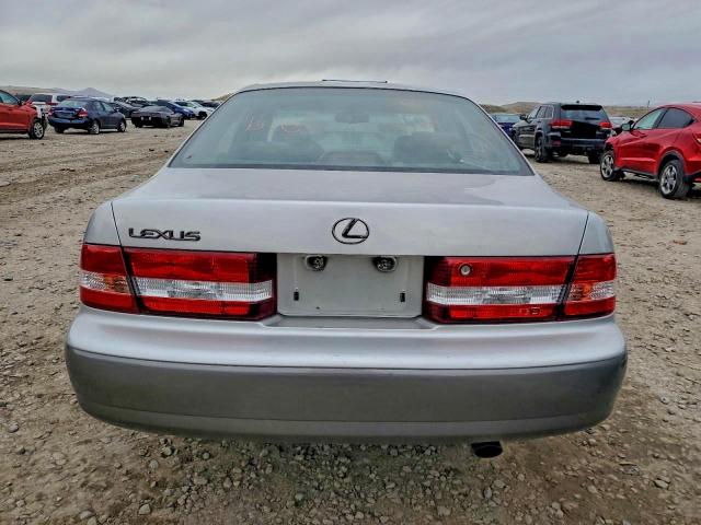 Lexus Es 300 Image 4