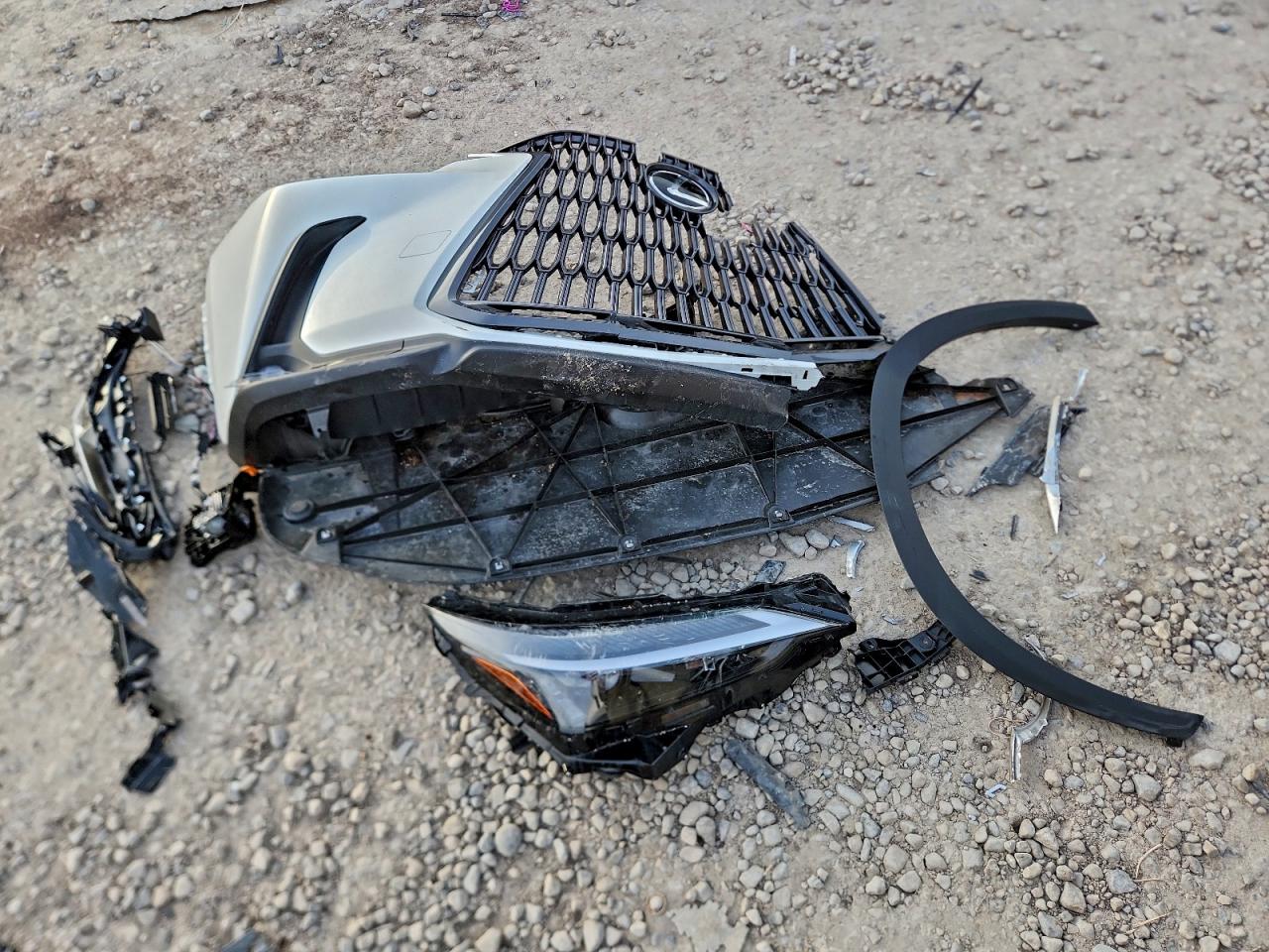 Lexus NX 350h Image 13