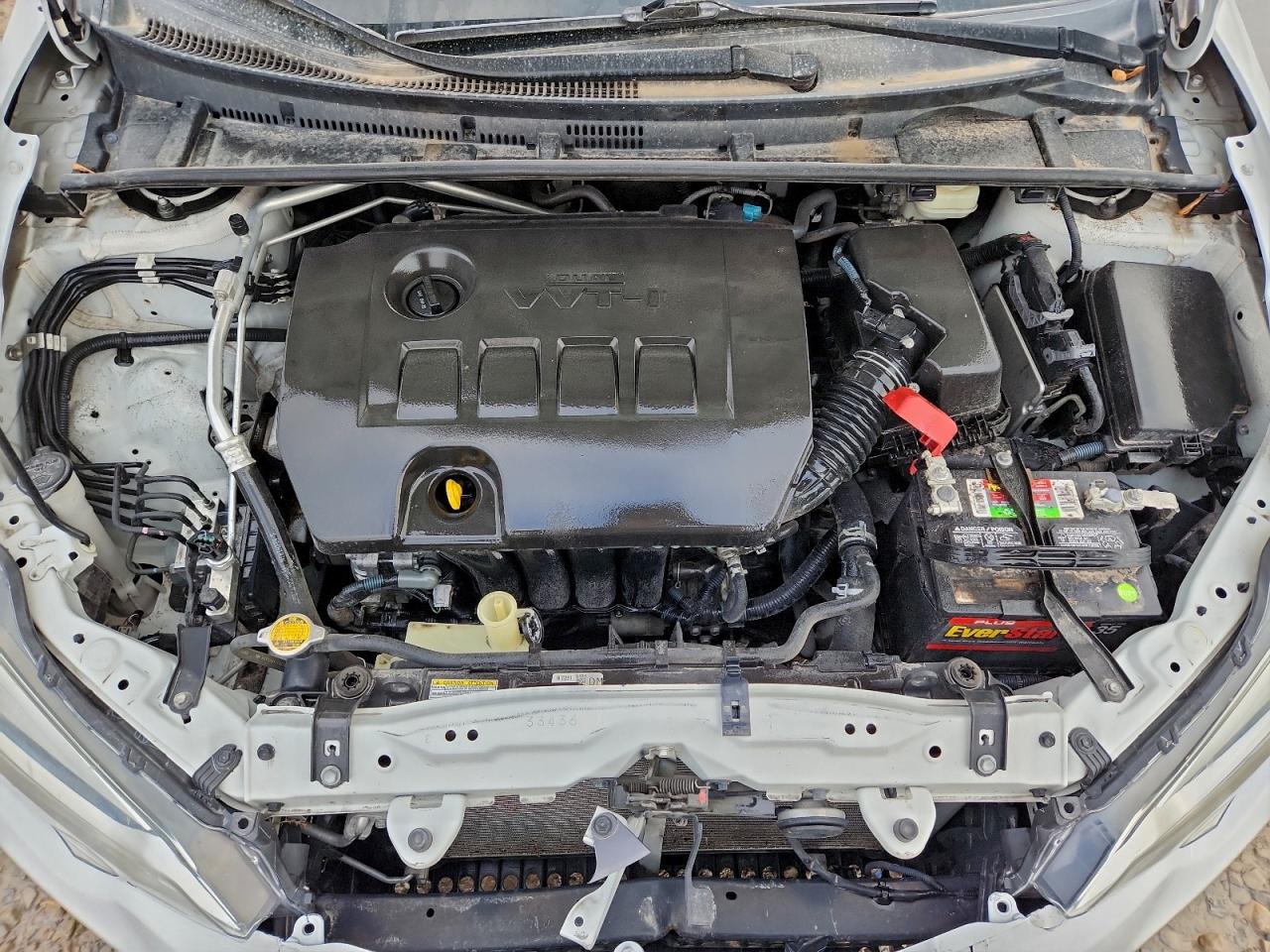 Toyota Corolla L Image 12