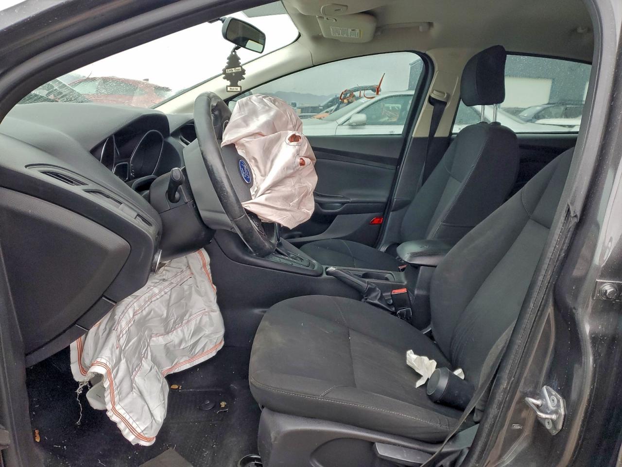 Ford Focus Se Image 5