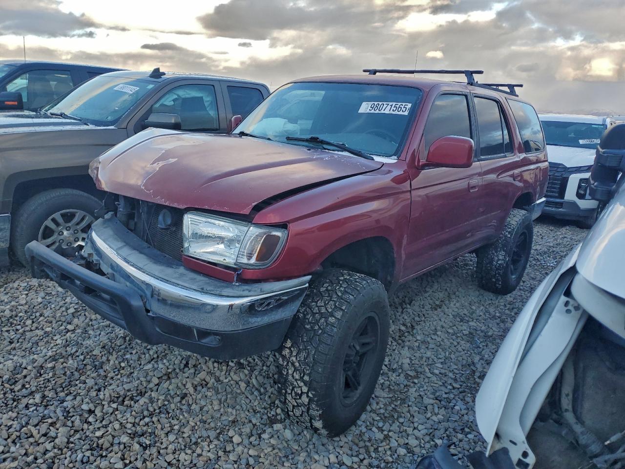 Toyota 4Runner Sr5 Image 1