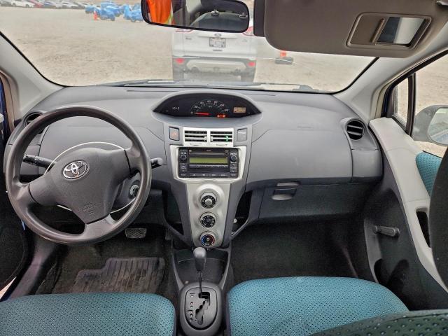 Toyota Yaris Image 6