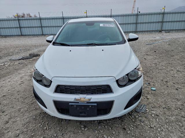 Chevrolet Sonic Lt Image 8