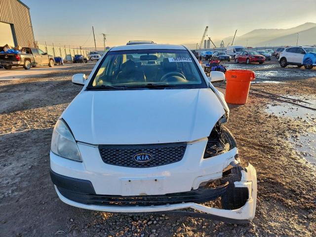 Kia Rio Base Image 2