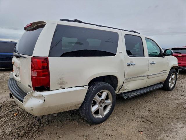 Chevrolet Suburban C1500 Ltz Image 12