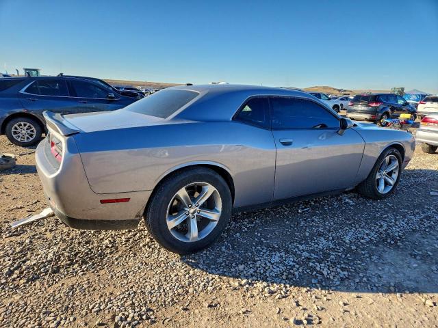 Dodge Challenger Sxt Image 3