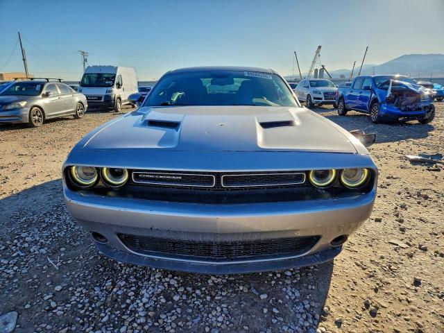 Dodge Challenger Sxt Image 7