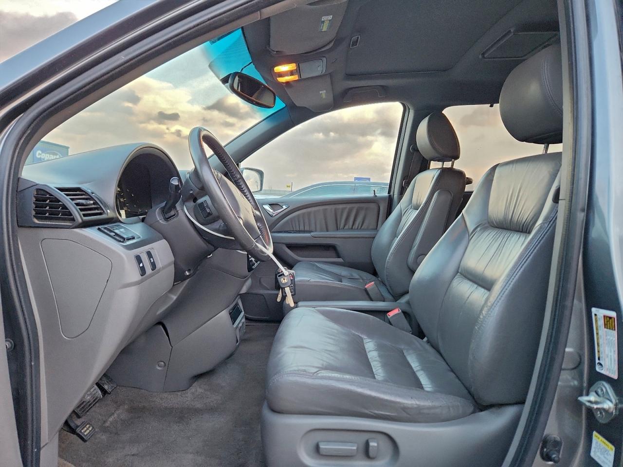 Honda Odyssey Exl Image 13