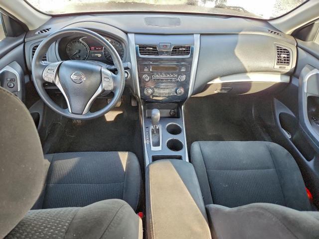 Nissan Altima 2.5 Image 9