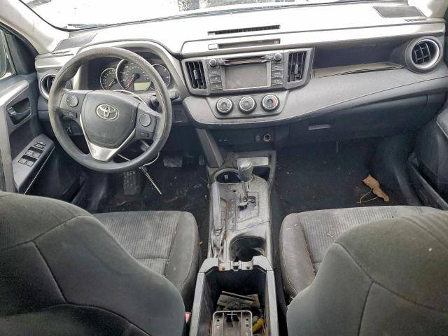 Toyota RAV4 Le Image 5