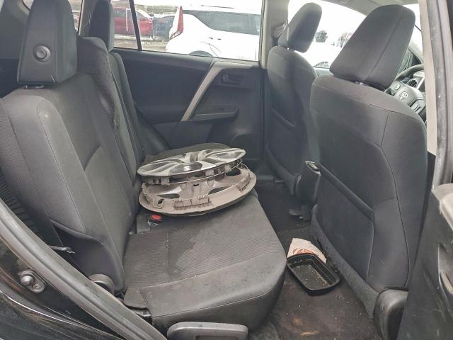 Toyota RAV4 Le Image 13