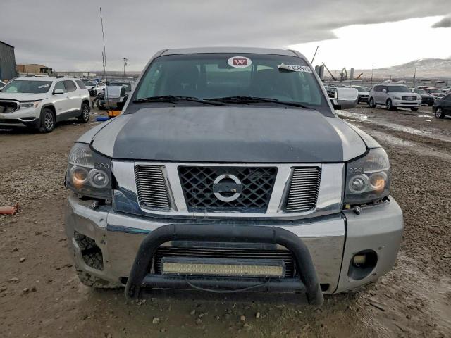 Nissan Titan Xe Image 6