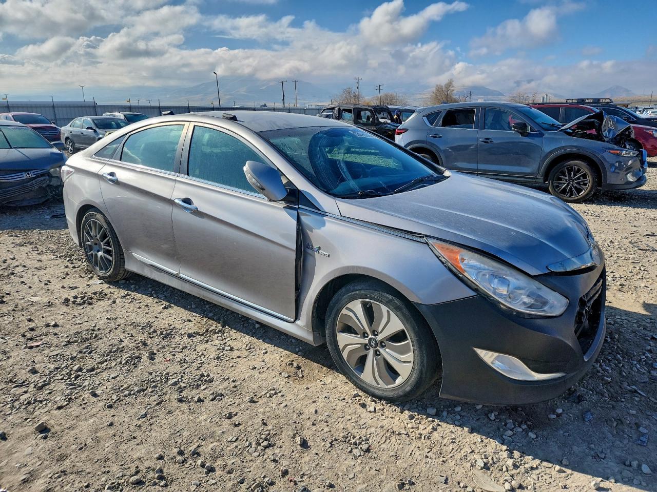Hyundai SONATA Hybrid Image 7