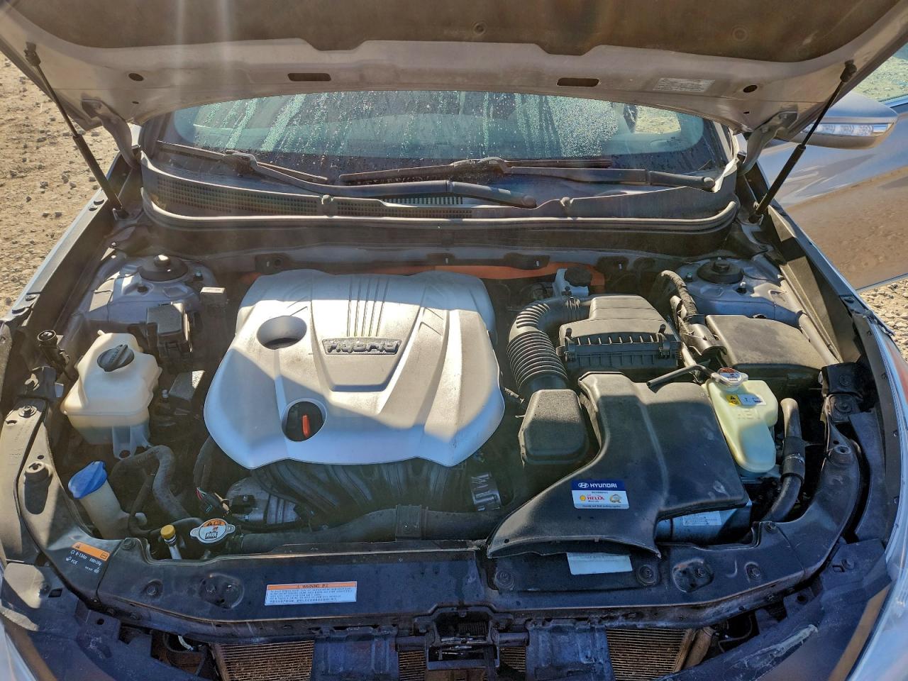 Hyundai SONATA Hybrid Image 5