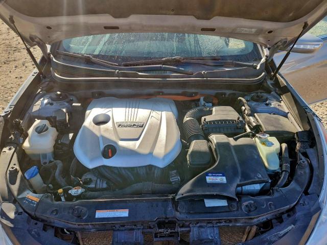 Hyundai SONATA Hybrid Image 5