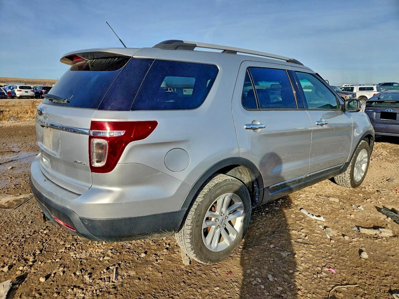 Ford Explorer Xlt Image 5