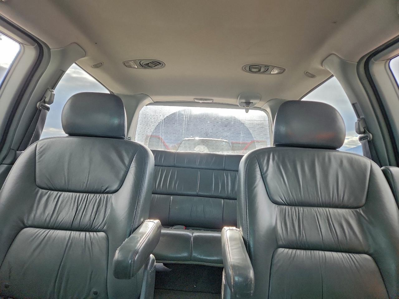 Honda Odyssey Exl Image 3