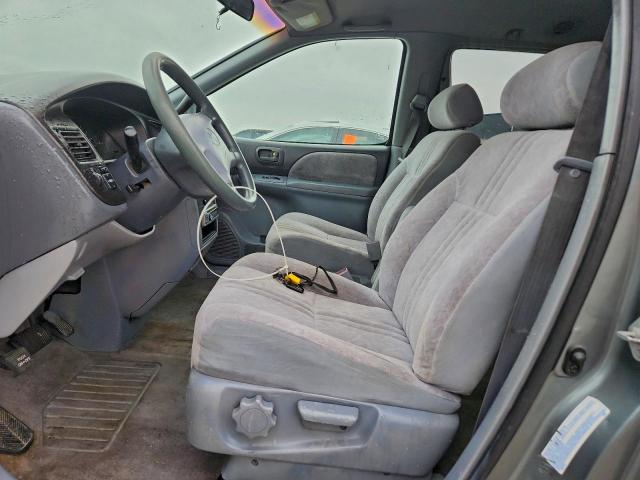 Toyota Sienna Le Image 7