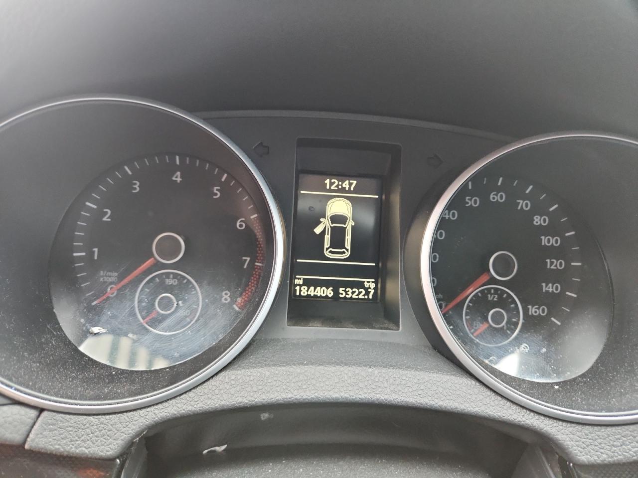 Volkswagen Jetta S Image 3