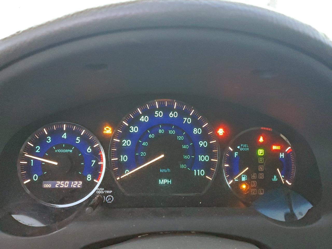 Toyota Sienna Ce Image 9