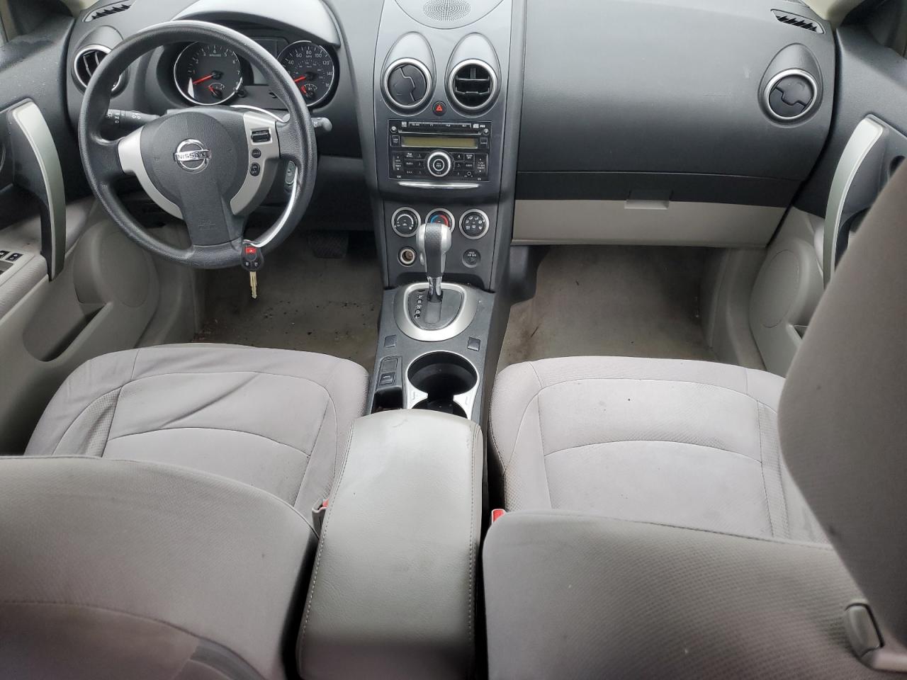 Nissan Rogue S Image 10