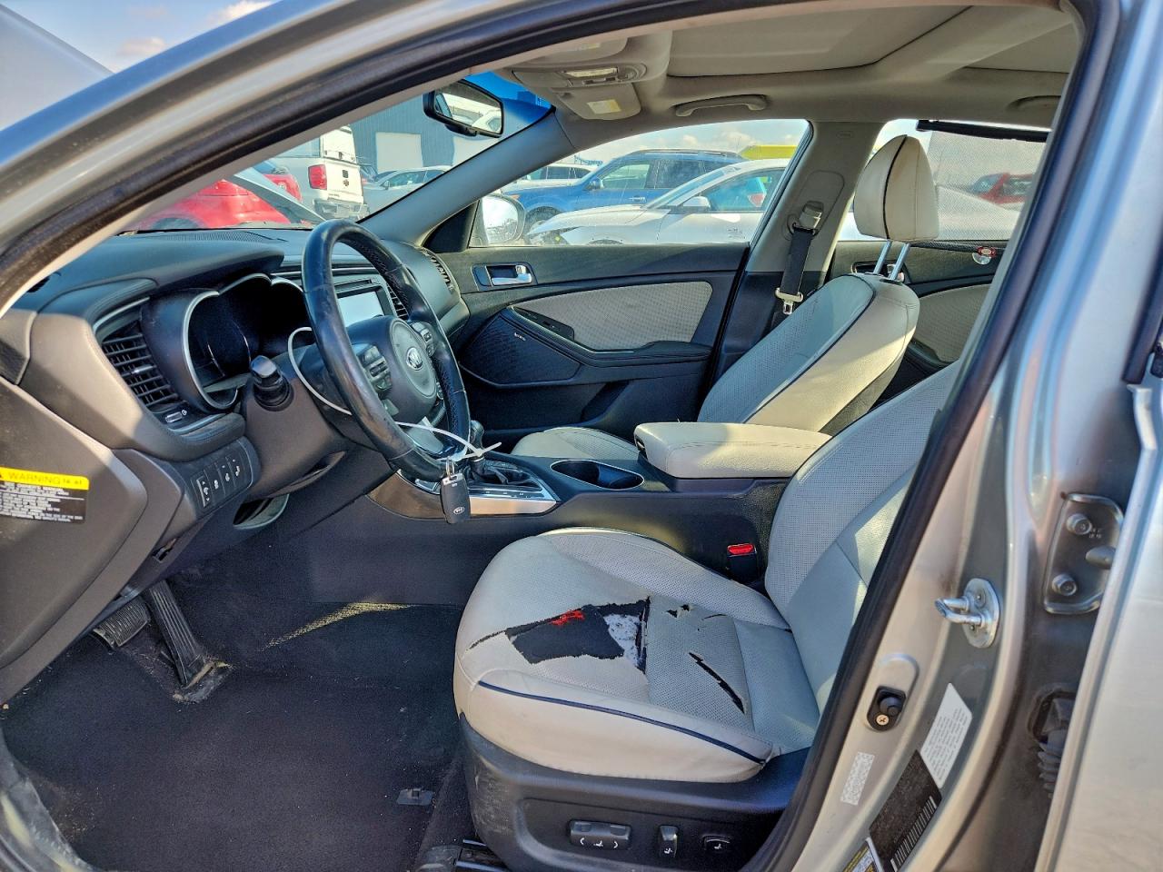 Kia Optima Hybrid Image 8