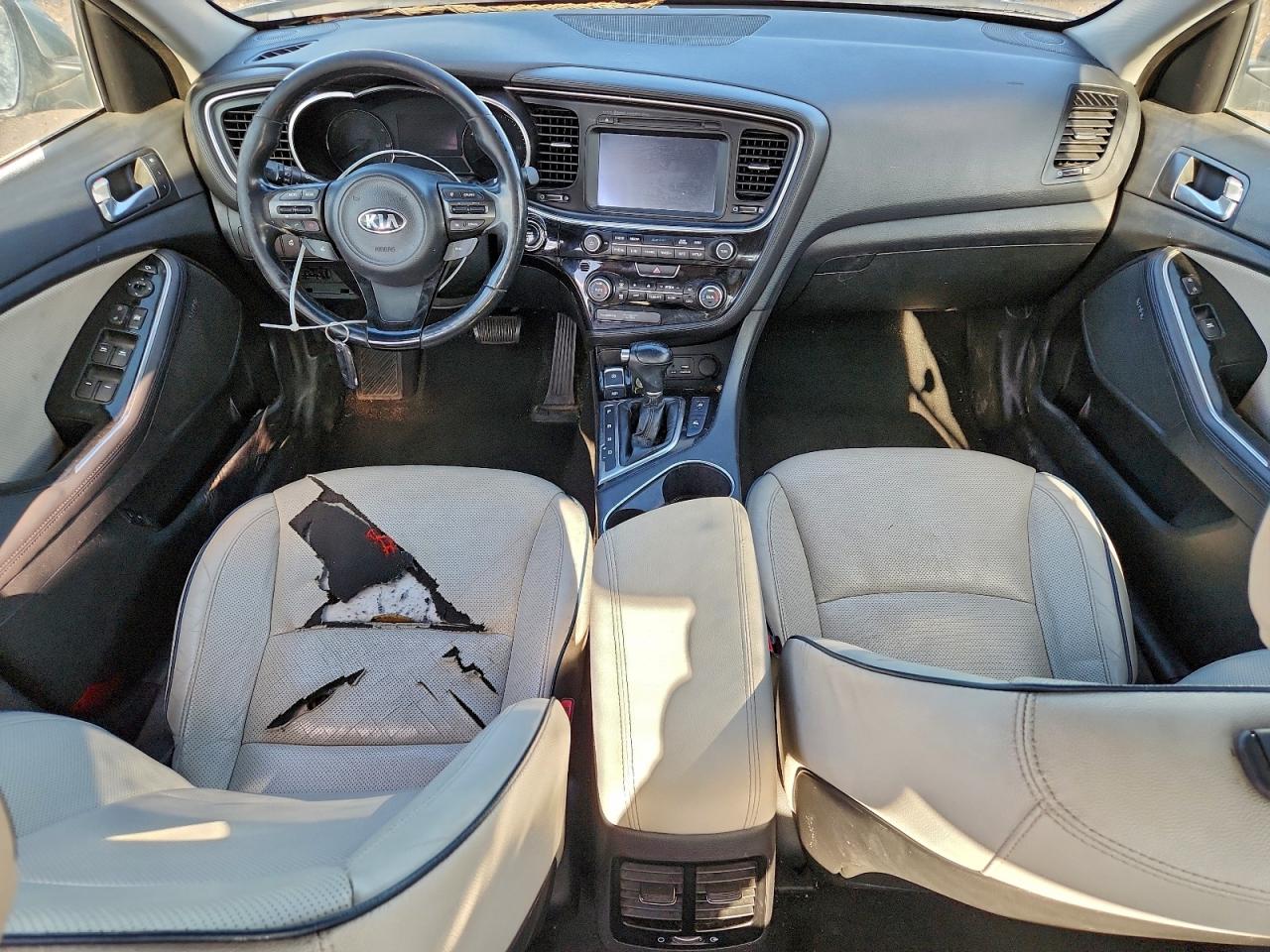 Kia Optima Hybrid Image 10