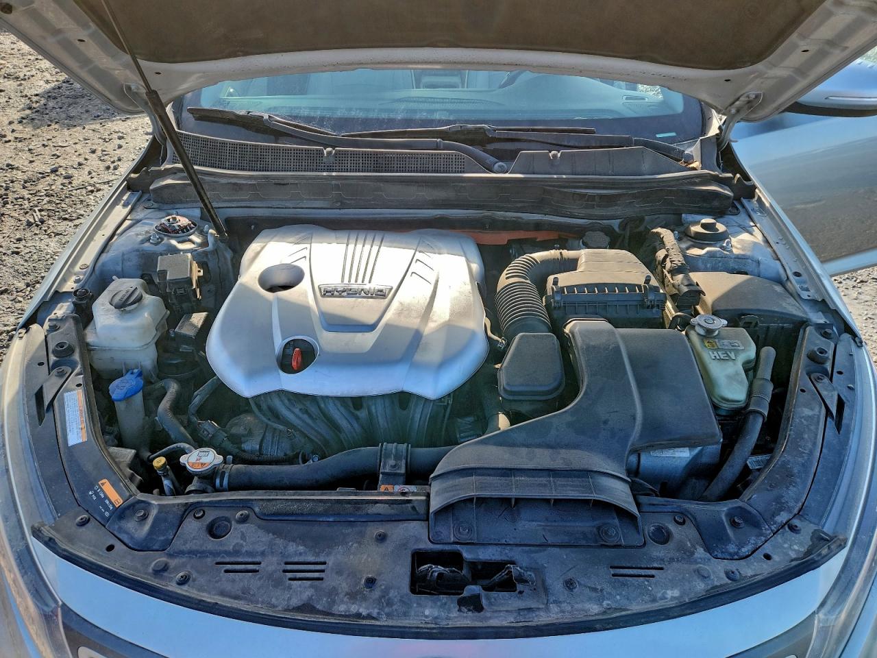 Kia Optima Hybrid Image 12