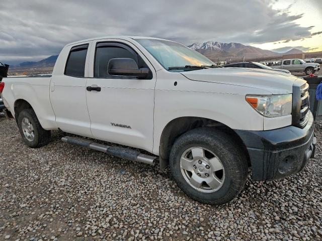 Toyota Tundra Double Cab Sr5 Image 2