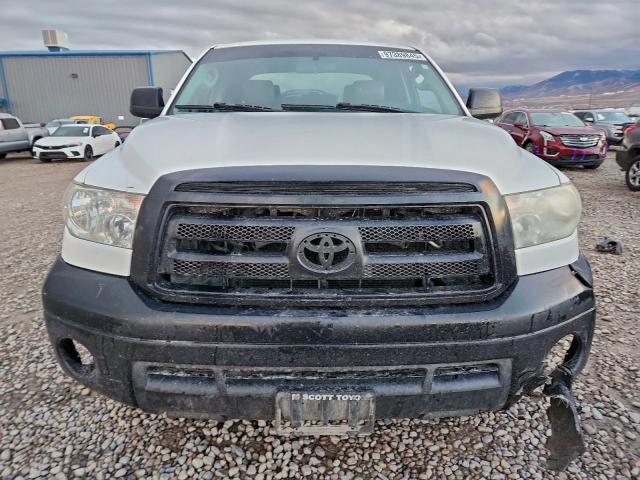 Toyota Tundra Double Cab Sr5 Image 4
