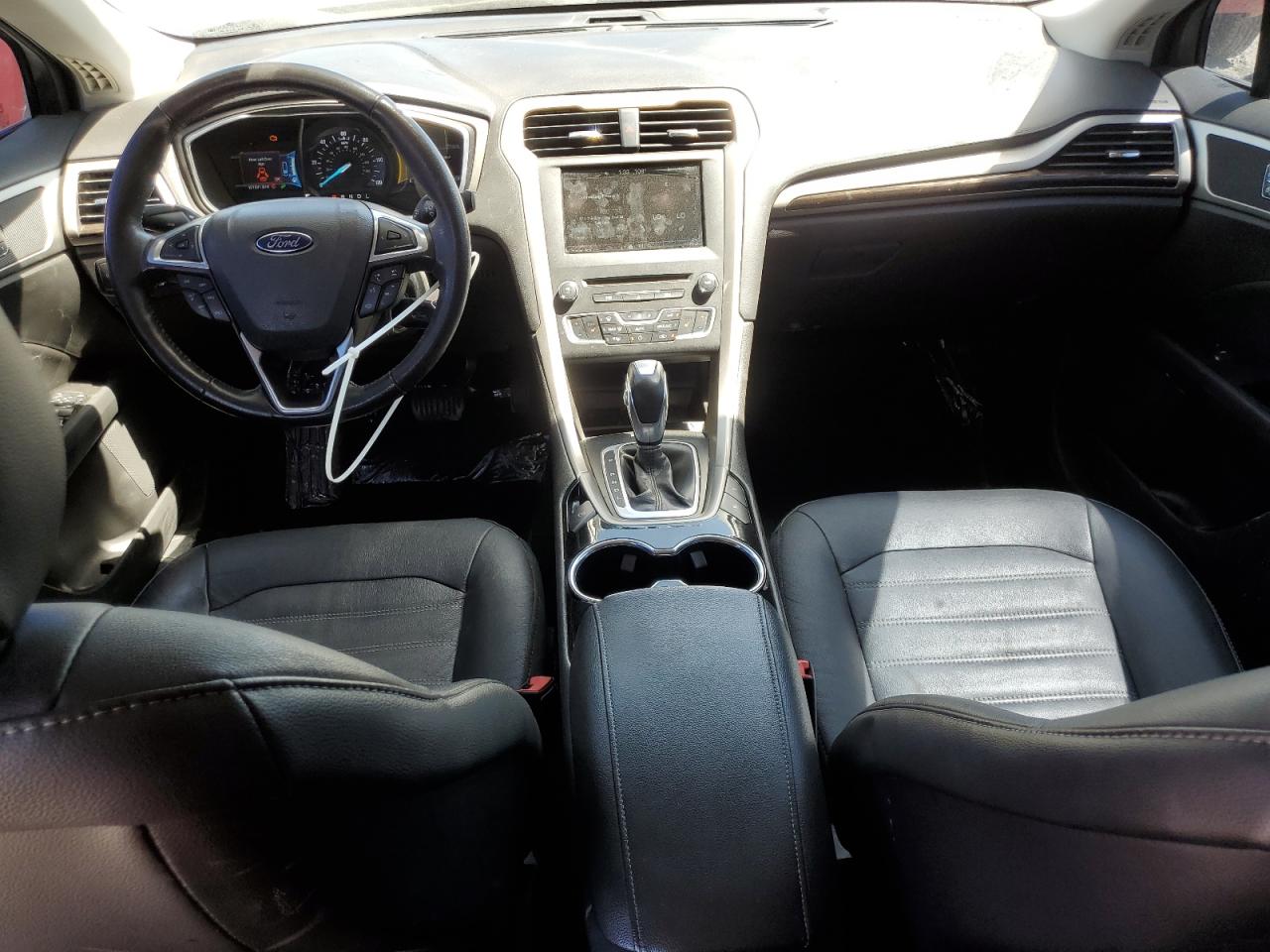 Ford Fusion Se Phev Image 6