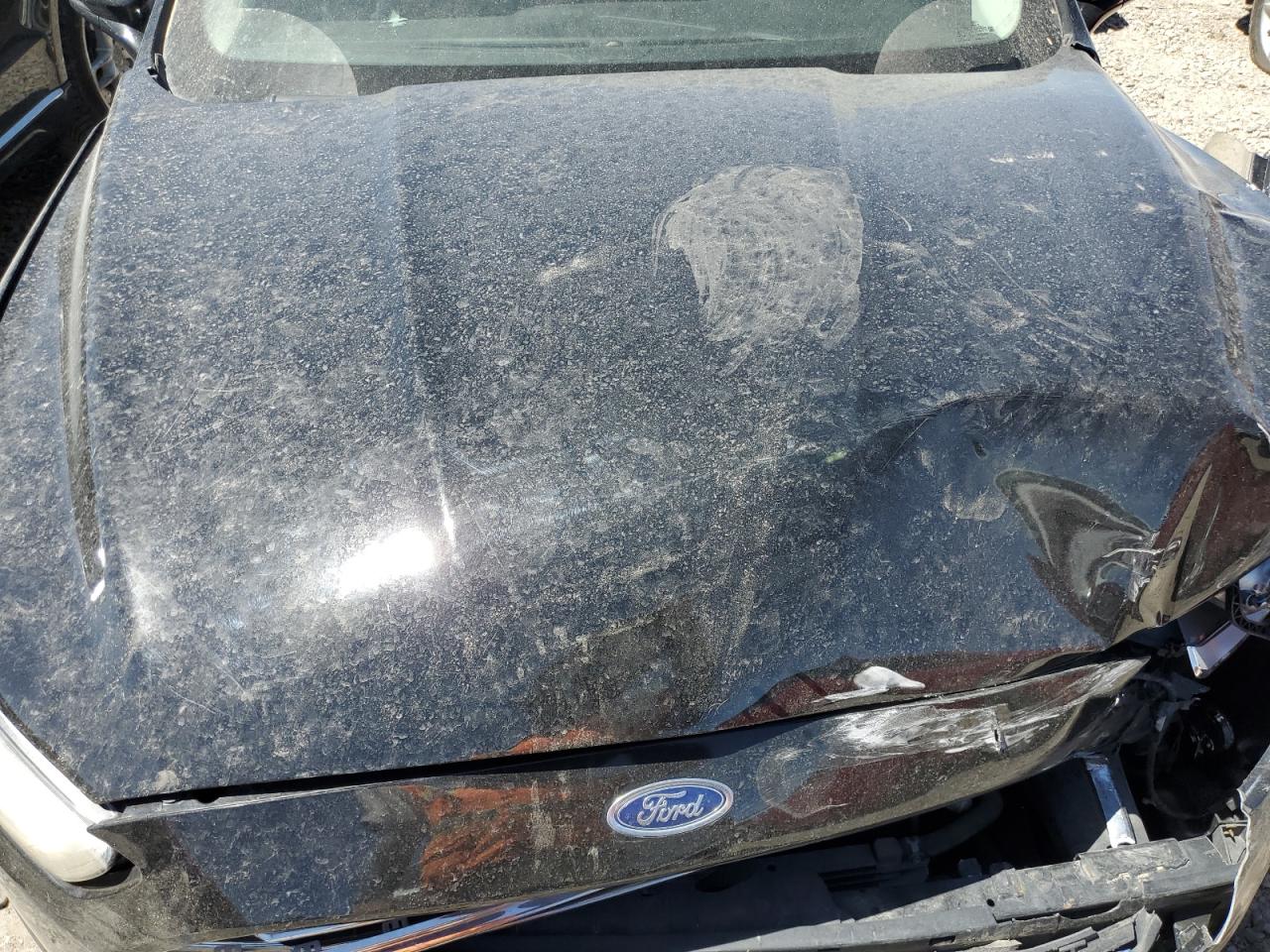 Ford Fusion Se Phev Image 11